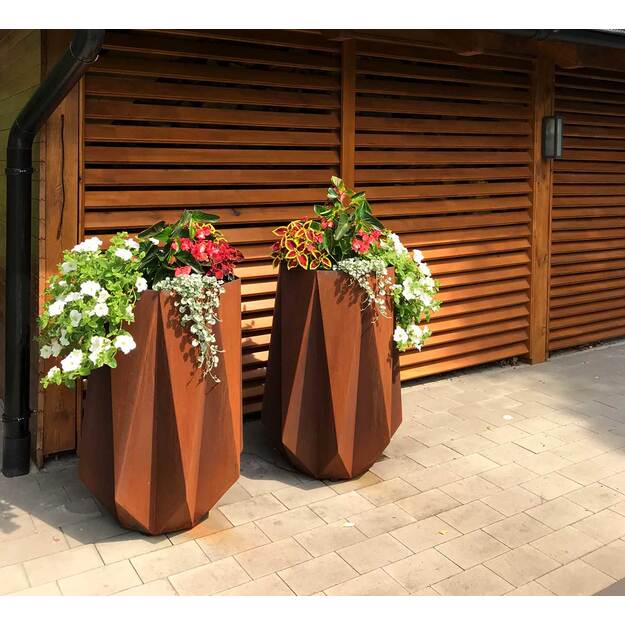 Geometric planter Corten CRISTAL